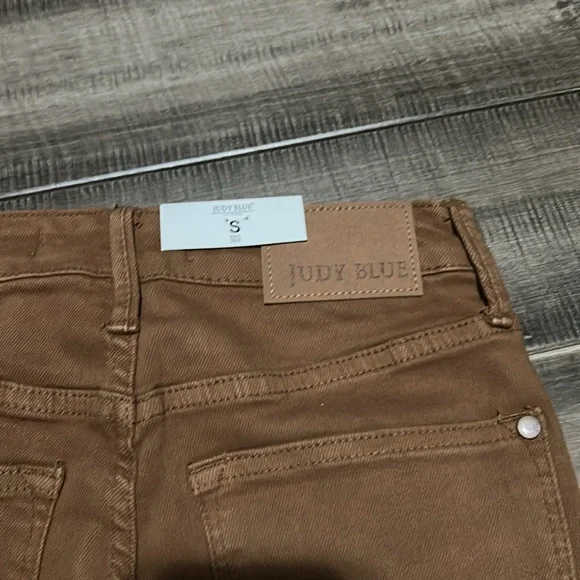 New Judy Blue Tummy Control Bermuda Shorts Small - Picture 7 of 14